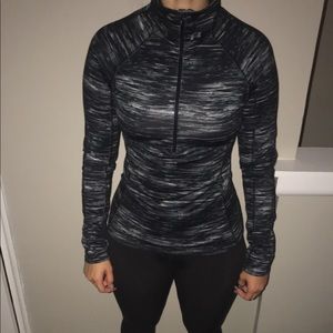 Under armour patterned half zip long sleeve